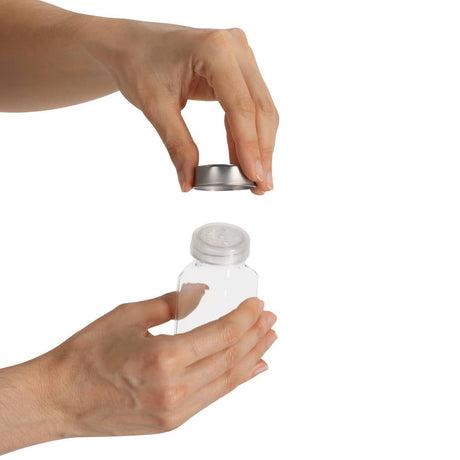 Bamboe kruidenrek met 11 glazen potjes – compact keuken organizer.