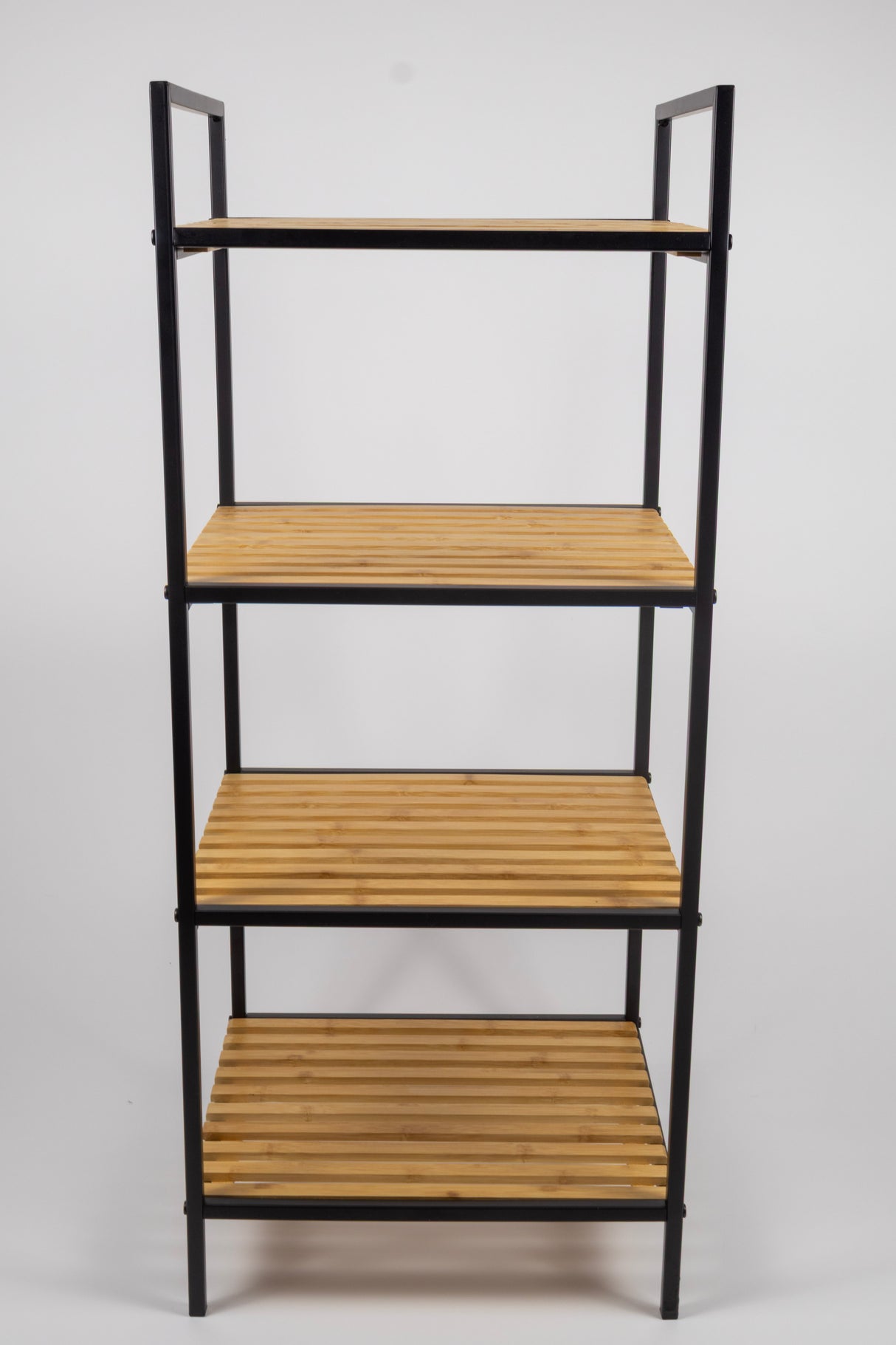 Staand opbergrek voor kleine woningen